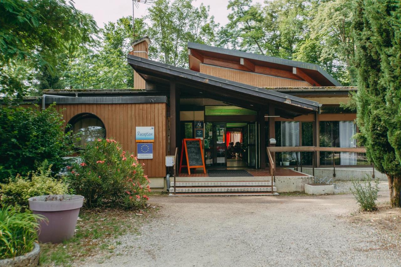 Village Vacances La Riviera Limousine By Popinns Altillac Exterior photo